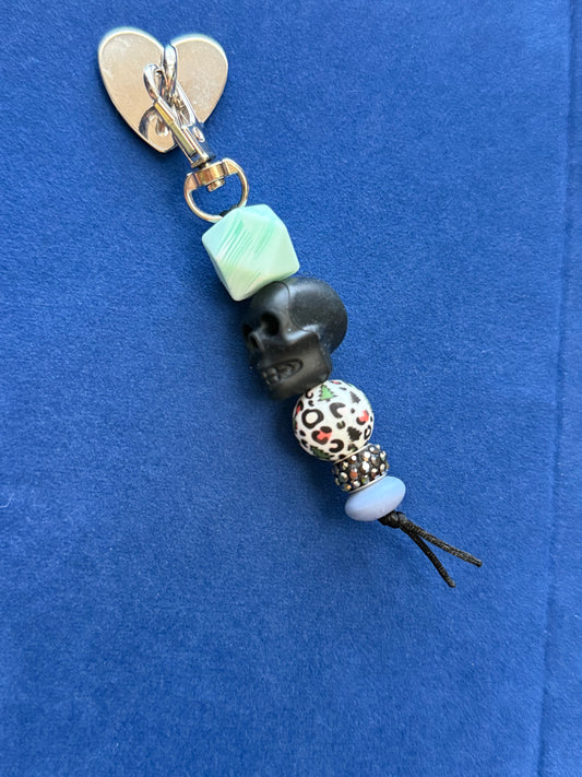 Skull Kindle/Phone Charm