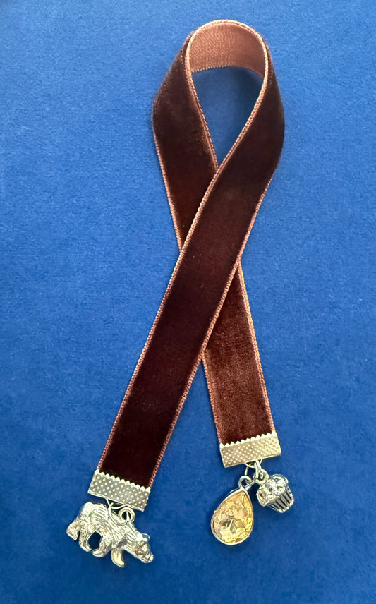 Lost Girls (Goldie) Velvet Bookmark